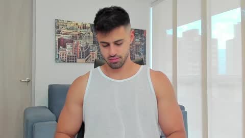Snapshot of thiago_driussi chatting on 01.13.25 thiago_driussi online show from 01.13.25