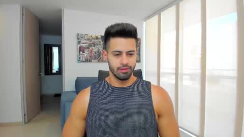 Snapshot of thiago_driussi chatting on 02.23.25 thiago_driussi online show from 02.23.25