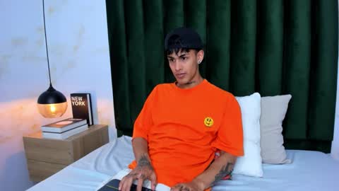 Thiago online show from 10.21.25