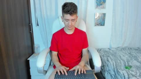 Manuel online show from 09.24.25