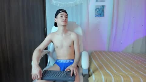 Manuel online show from 11.11.25