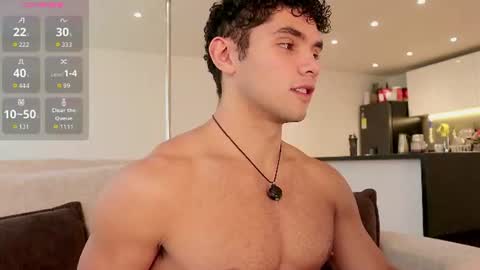 Snapshot of thiago_l chatting on 06.16.26 Just Thiago online show from 06.16.26