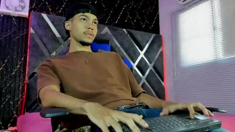 Snapshot of thiago_preston chatting on 05.20.26 Thiago online show from 05.20.26