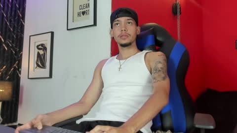 Snapshot of thiago_preston chatting on 05.26.26 Thiago online show from 05.26.26