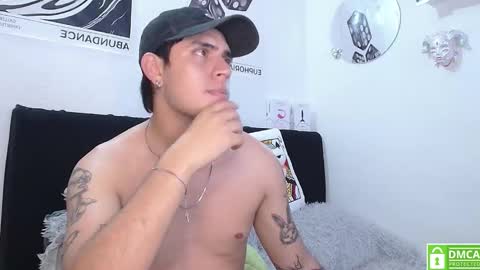 Snapshot of thiagoriver chatting on 03.12.26 Thiago River online show from 03.12.26