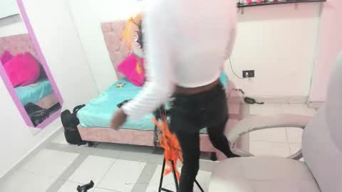 thianahorny online show from 11.01.25