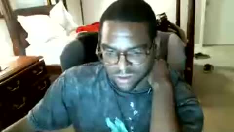 Snapshot of thicbottomboi97 chatting on 07.13.26 Booty Twink online show from 07.13.26