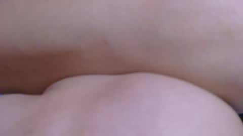 Snapshot of thickandjuicy16 chatting on 10.19.25 cy online show from 10.19.25