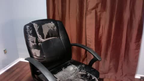 Snapshot of thickcutbacon09 chatting on 02.09.25 thickcutbacon09 online show from 02.09.25