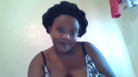 Snapshot of thickianababe chatting on 01.03.25 thickianababe online show from 01.03.25