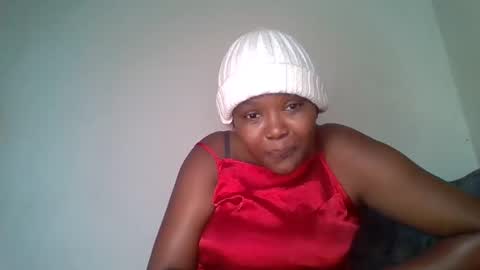 Snapshot of thickianababe chatting on 01.18.25 thickianababe online show from 01.18.25