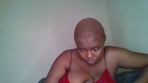 Snapshot of thickianababe chatting on 01.19.25 thickianababe online show from 01.19.25