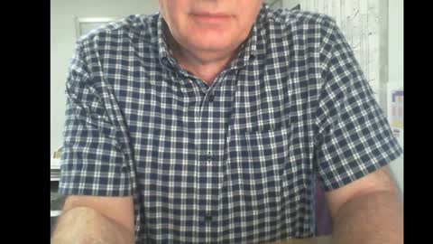 Snapshot of thickmelnik chatting on 12.07.24 James online show from 12.07.24