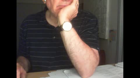 Snapshot of thickmelnik chatting on 12.22.24 James online show from 12.22.24