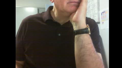 Snapshot of thickmelnik chatting on 01.16.25 James online show from 01.16.25