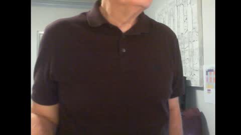 Snapshot of thickmelnik chatting on 01.22.25 James online show from 01.22.25