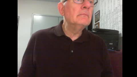 Snapshot of thickmelnik chatting on 01.27.25 James online show from 01.27.25