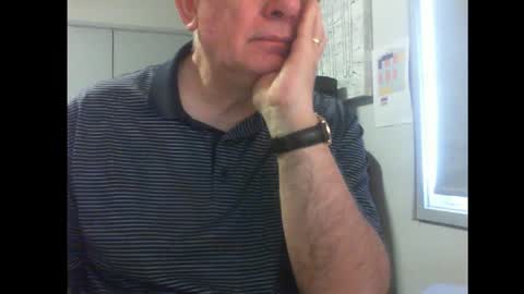 Snapshot of thickmelnik chatting on 02.09.25 James online show from 02.09.25