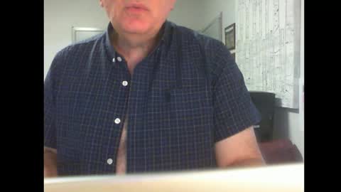 Snapshot of thickmelnik chatting on 02.24.25 James online show from 02.24.25