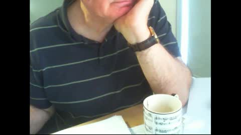 Snapshot of thickmelnik chatting on 10.17.25 James online show from 10.17.25