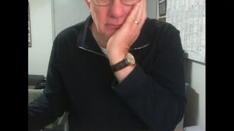 Snapshot of thickmelnik chatting on 05.17.26 James online show from 05.17.26