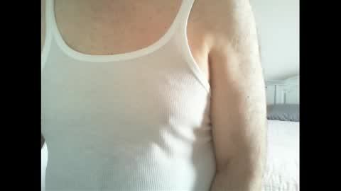Snapshot of thickmelnik chatting on 05.29.26 James online show from 05.29.26