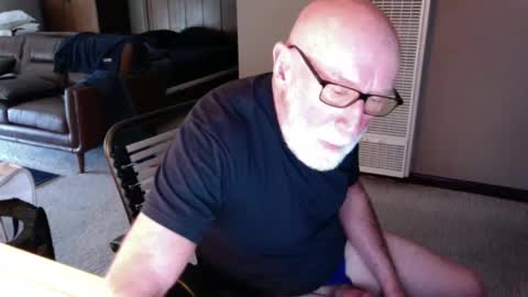 Snapshot of thickmorningwoodinyoualways chatting on 10.13.25 Thickmorningwoodinyou always online show from 10.13.25