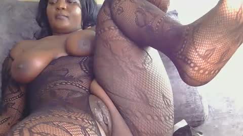 thicky_babes online show from 04.24.26