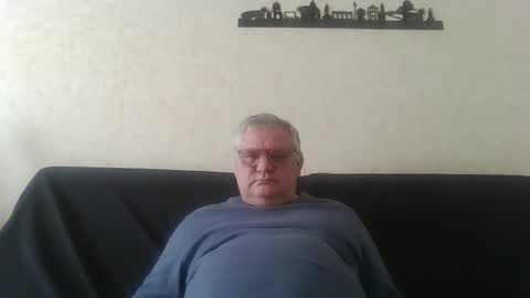 Snapshot of thierrysymp chatting on 03.23.26 Thierrysymp online show from 03.23.26