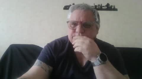 Snapshot of thierrysymp chatting on 03.26.26 Thierrysymp online show from 03.26.26
