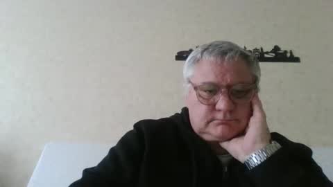 Snapshot of thierrysymp chatting on 03.31.26 Thierrysymp online show from 03.31.26