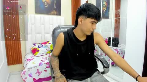Snapshot of thiiago_collins chatting on 06.10.26 THIAGO COLLINS online show from 06.10.26
