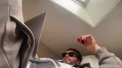 Snapshot of thinkingaboutthisnewgirl chatting on 03.06.25 Thinking About This New Girl online show from 03.06.25