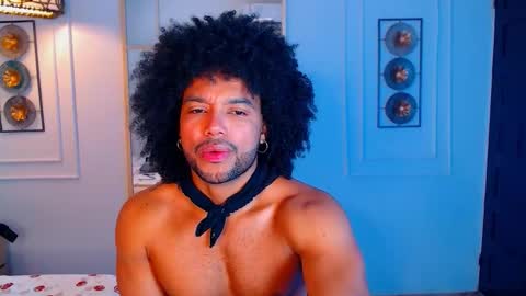 MICHAEL AND CRISS online show from 12.17.25