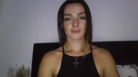 Snapshot of thisgirl_x chatting on 07.21.26 thisgirl_x online show from 07.21.26