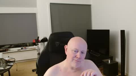 Snapshot of thomas315627 chatting on 05.09.26 thomas315627 online show from 05.09.26
