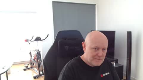 Snapshot of thomas315627 chatting on 06.13.26 thomas315627 online show from 06.13.26