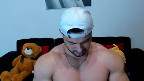 Thomas Brandon online show from 02.03.25