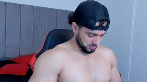 Thomas Brandon online show from 01.07.26