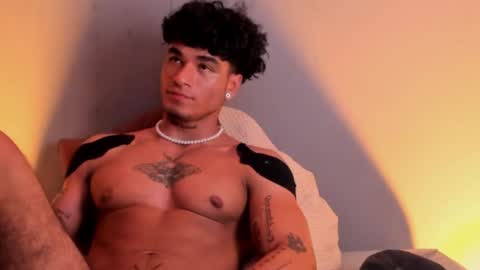 Snapshot of thomas_fit1 chatting on 12.10.24 Thomas 3 JUST STAY AND BE MY LAST LOVE online show from 12.10.24
