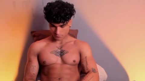 Snapshot of thomas_fit1 chatting on 12.29.24 Thomas 3 JUST STAY AND BE MY LAST LOVE online show from 12.29.24