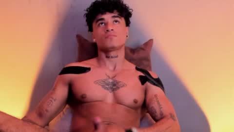 Snapshot of thomas_fit1 chatting on 12.30.24 Thomas 3 JUST STAY AND BE MY LAST LOVE online show from 12.30.24