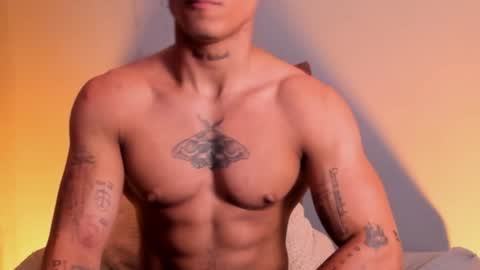 Snapshot of thomas_fit1 chatting on 01.02.25 Thomas 3 JUST STAY AND BE MY LAST LOVE online show from 01.02.25