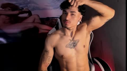 Snapshot of thomas_fit1 chatting on 03.19.26 Thomas 3 JUST STAY AND BE MY LAST LOVE online show from 03.19.26