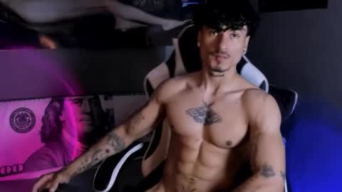 Snapshot of thomas_fit1 chatting on 03.27.26 Thomas 3 JUST STAY AND BE MY LAST LOVE online show from 03.27.26
