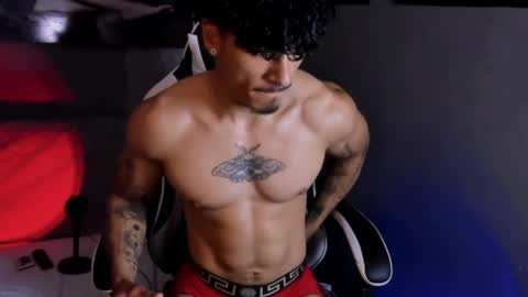 Snapshot of thomas_fit1 chatting on 04.14.26 Thomas 3 JUST STAY AND BE MY LAST LOVE online show from 04.14.26
