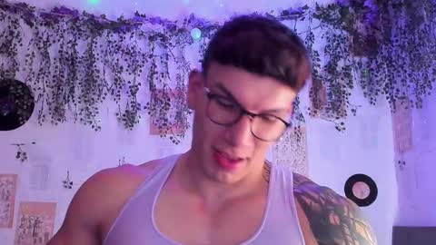 Thomas Grey online show from 02.15.25