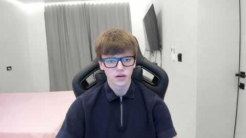 Snapshot of thomas_shelbivip chatting on 05.06.26 Tomas online show from 05.06.26