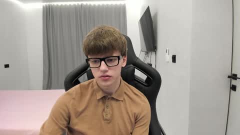 Snapshot of thomas_shelbivip chatting on 05.07.26 Tomas online show from 05.07.26