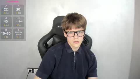 Snapshot of thomas_shelbivip chatting on 06.13.26 Tomas online show from 06.13.26
